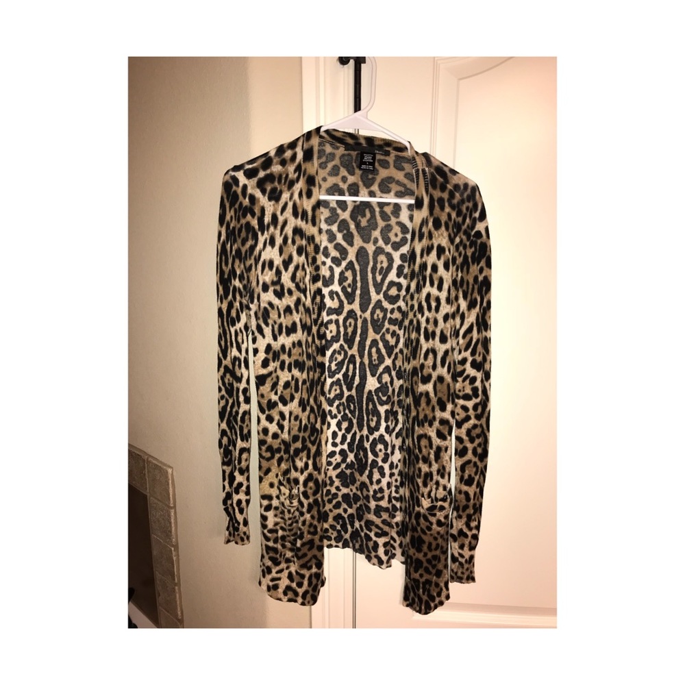 Ellison size Large Cheetah Print Cardigan